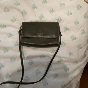 Matt & Nat Mini Crossbody